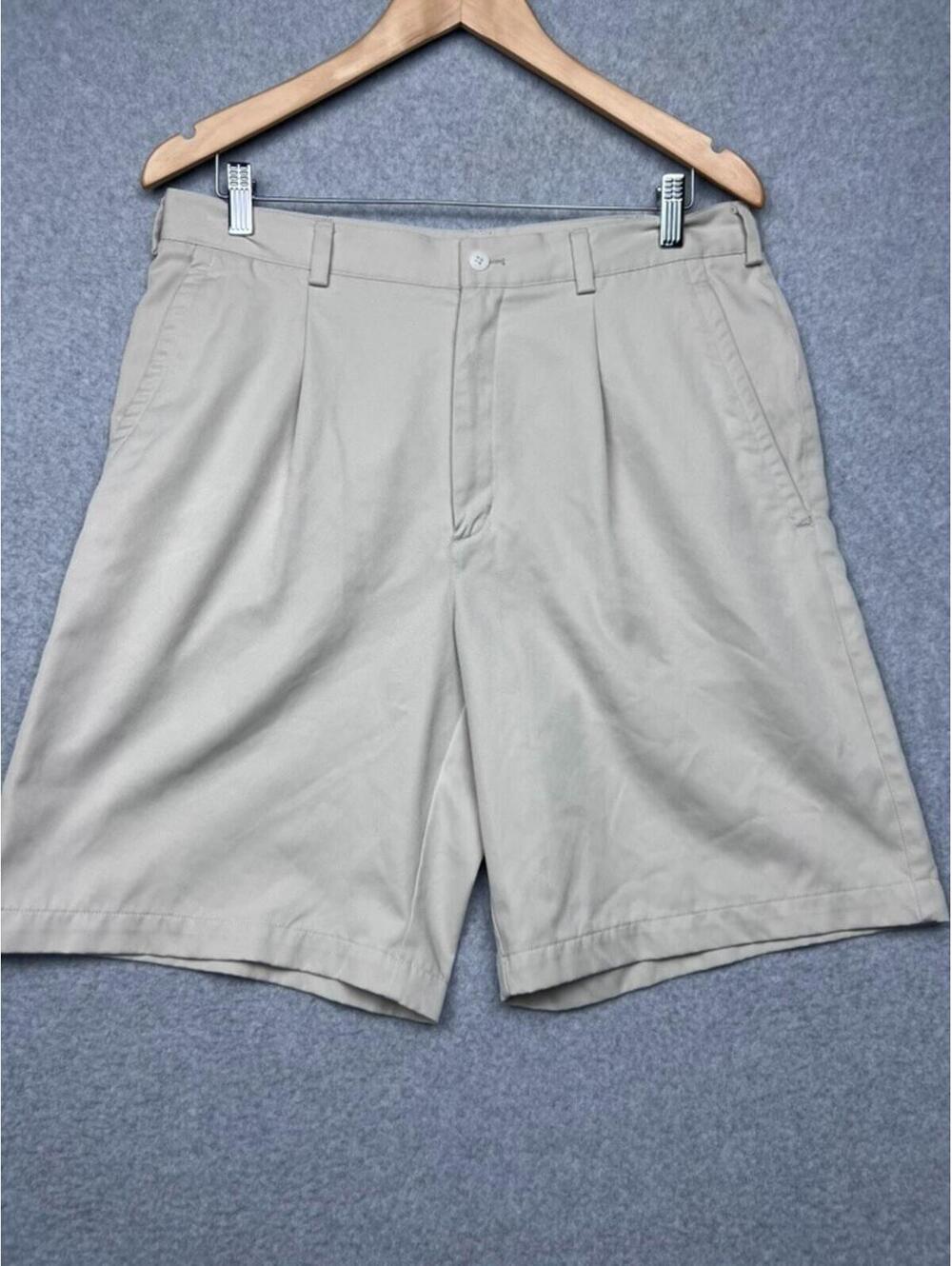 Nike Golf Shorts Mens 34/M Khaki Tan Pleated Fit Dry Chino Dadcore Prep Summer